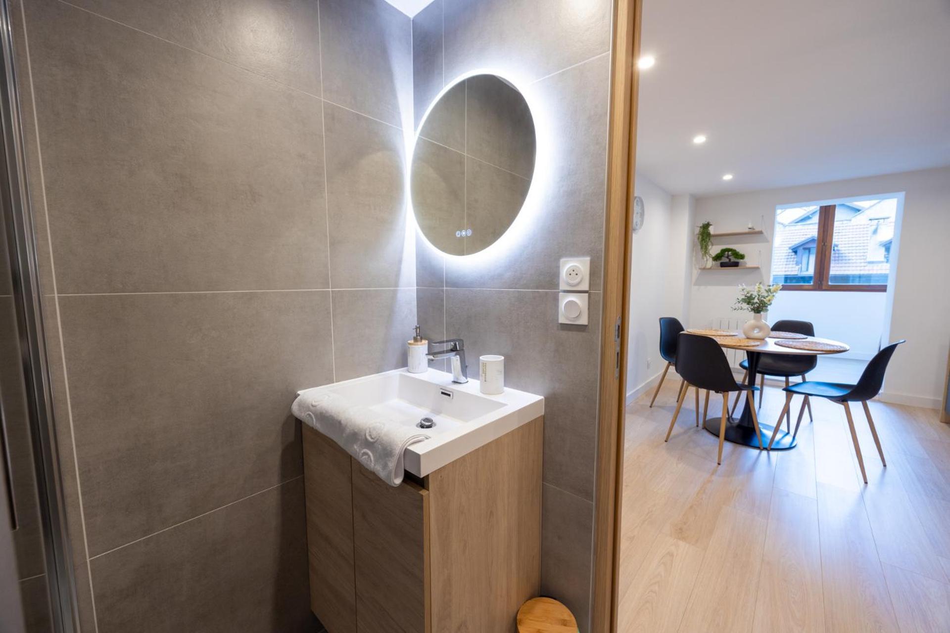 Destination Royale Apartment อานซี ภายนอก รูปภาพ